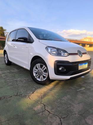 VOLKSWAGEN UP 1.0 TSI MOVE UP 12V FLEX 4P MANUAL VOLKSWAGEN UP 1.0 TSI MOVE UP 12V FLEX 4P MANUAL